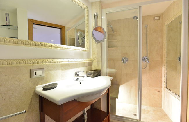 IzzHome Full Center Grand - Foto 7