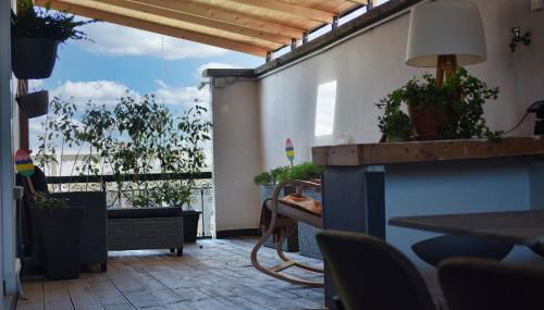 The Piedmont Gate, Walk to Metro, 2 Bedroom Apartment, Terrace, Baby Equipment, AC, Near Shopping Center - Photo 3