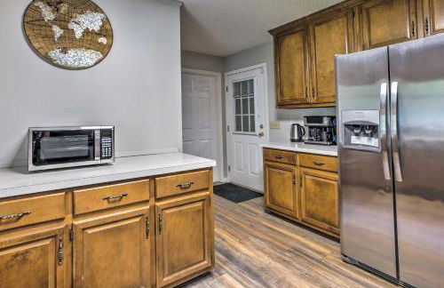 Lawrenceville Home Close to Parks and Dining! - Foto 10