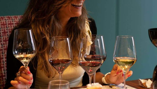 Wine Tasting at The Wine School - Foto 4