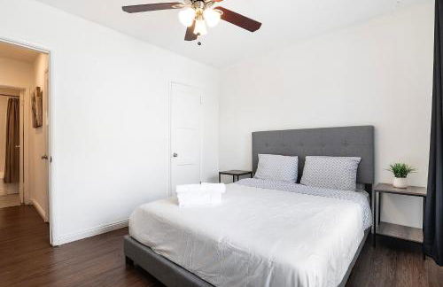 Ground-Floor 1-Bedroom by Beverly Hills Steps from Restaurants, Cafes and Shopping - Foto 2