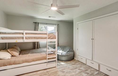 Backyard Oasis with Hot Tub and Views Weaverville Gem - Foto 19