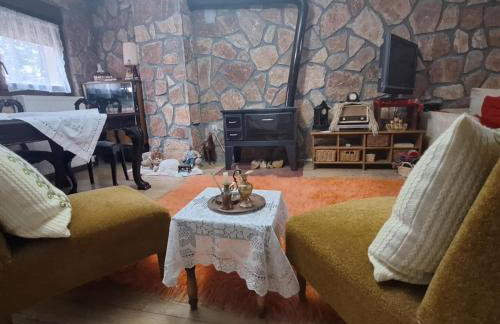 Το Πέτρινο της Γιαγιάς - Foto 2