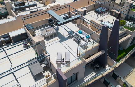 2BD Coastal Gem with Pool & Terrace - Torre de la Horadada - Foto 26