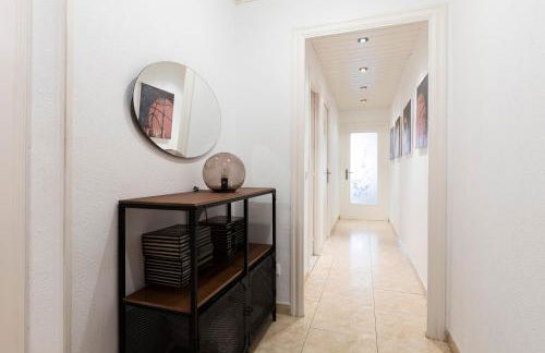 The Camp Nou FCB Apartment - Photo 33