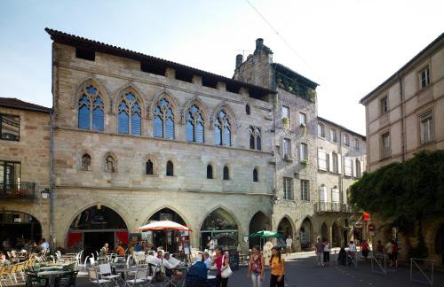 Charmante petite maison entre ville et campagne avec piscine - Foto 13