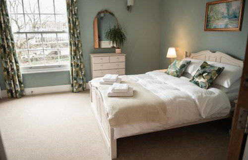 5 Bed Luxury Townhouse with Hot Tub, Rooftop Terrace, Perfect for Groups, Near Cruise Terminal - Foto 34