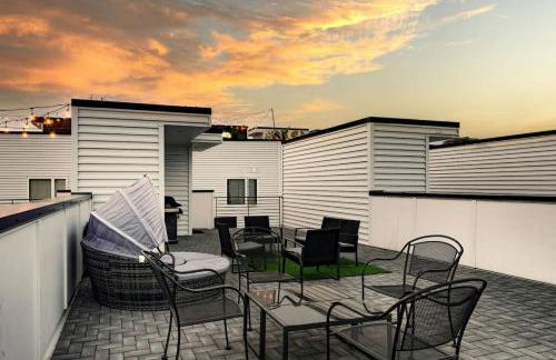 Home with Rooftop Deck & Garage, 2 miles to Downtown Broadway - Foto 39