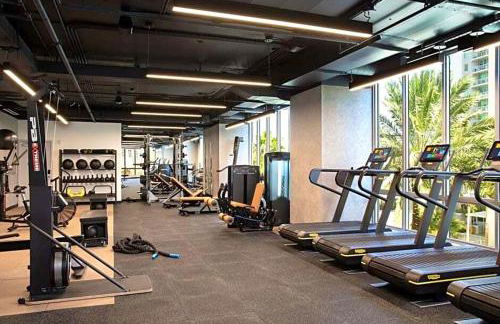 Exclusive Condo w Beautiful City Views and Full Amenities! - Foto 8