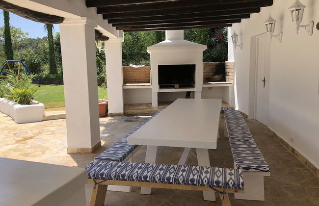 Lush Farmhouse in Sant Miguel de Balansat with Hot Tub & Private Pool - Foto 12