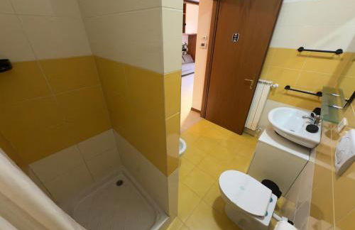 Monolocale + Ampio Terrazzo - Foto 11