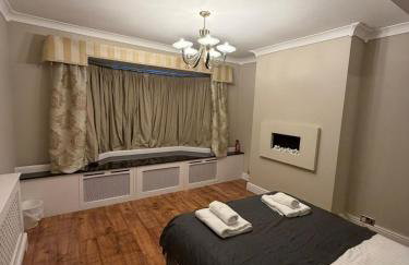 5 Bed cosy family home near Heathrow l London - Foto 6