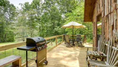 Cozy Georgia Abode with Deck, Fire Pit and Lake Access - Foto 2