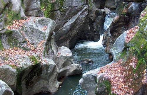 Exposed Beam 3BR Modern Mountain Retreat - Foto 36