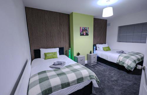 Sleeps17 Bliss 7-Bedroom Luxury Escape Birmingham - Foto 9