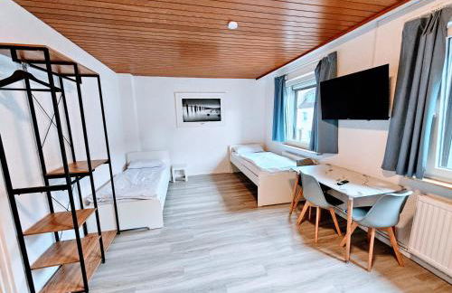 Monteurhaus mit zwei Wohnungen in Bremen-Mitte, Parkplatz & WLAN - Foto 11