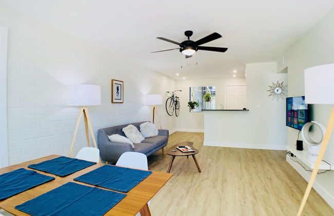 Modern Contemporary OT Scottsdale W-Pool - Foto 1