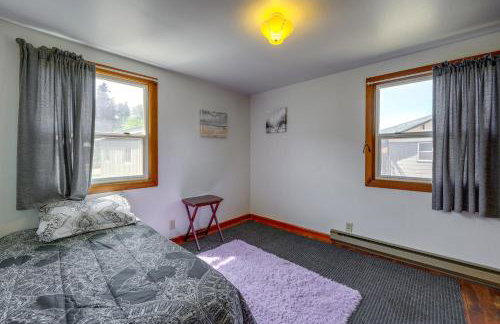 Darrington Rental with Private Yard and Mountain Views - Foto 17