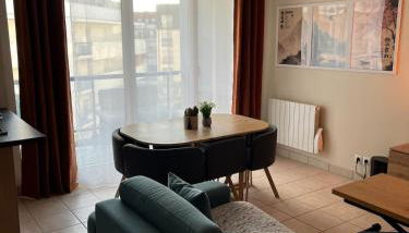 Appartement F2 1,5km de la gare de Chartres - Foto 3