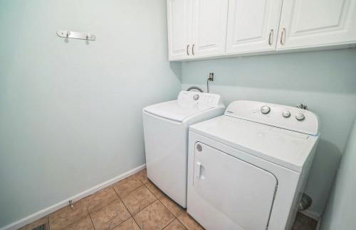 Pondside Perch - Your Waterfront Retreat home - Foto 39