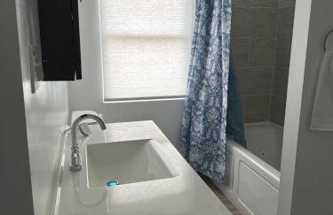 Riverdale Retreat Spacious 4BR DC Access - Foto 13