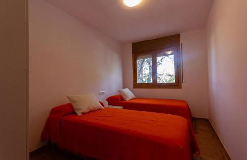 INNOUTHOME Gran casa y piscina torrente - Foto 37