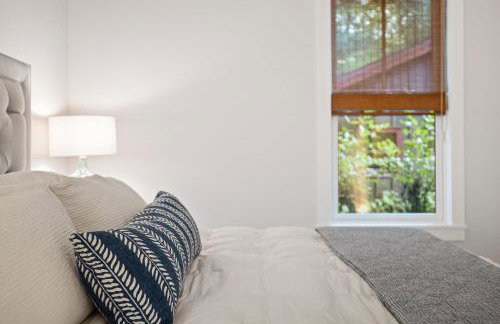 Bella and Dulce's Lakehouse by Juniper Holiday + Home - Foto 28