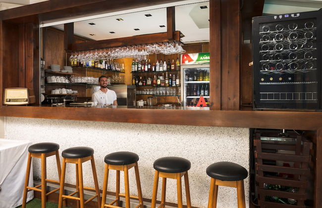 Talos Hotel Apartments - Photo 58