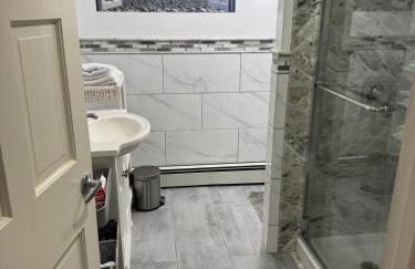 Beautiful 2 Bedroom Suite - Foto 18