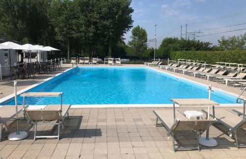 The Riverside Suite - Photo 23