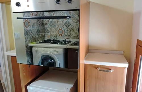 Casa Happy - La mansarda del sorriso con parcheggio privato a Valcorrente - Foto 32