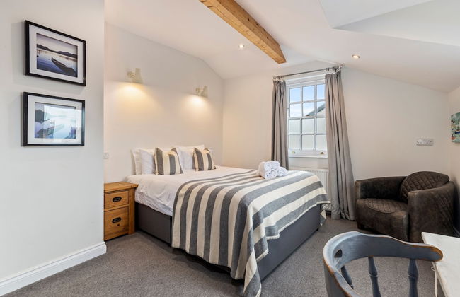 Billycan Penthouse - Tenby Town Centre - Photo 9