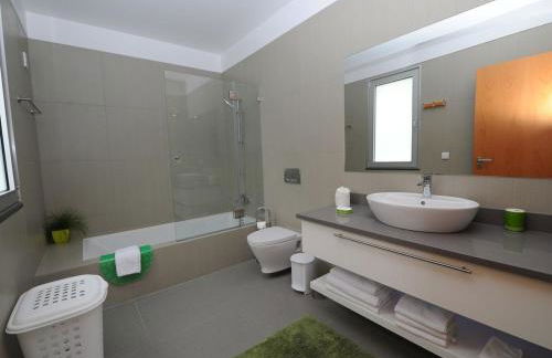 Blue Villa - Photo 10