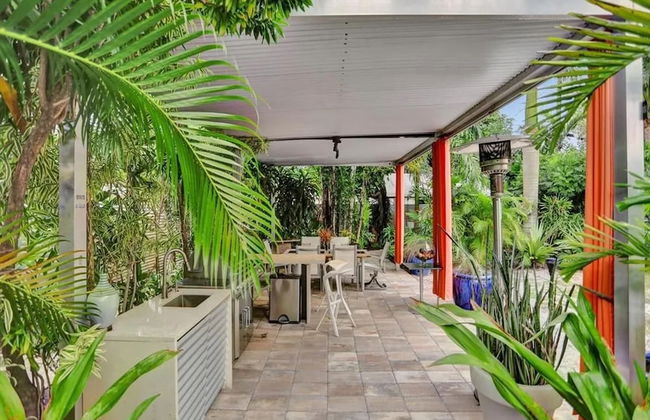 Buddha House 3BR 2BA Home -lush Backyard - Foto 17