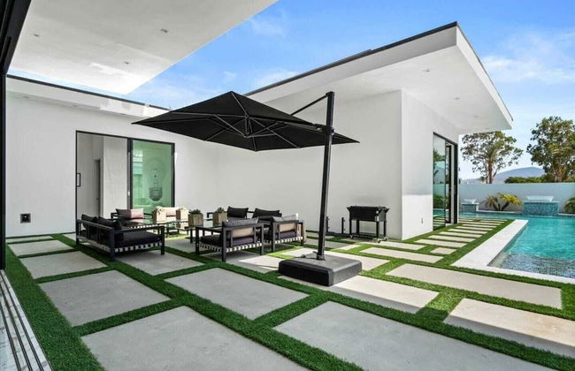 Sleeps 20 7-bedroom Villa w/ Pool, Putting Green & Hot Tub Bravo Villa #11 by Avantstay - Foto 57