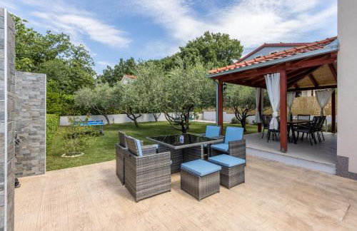 Villa Arbareto with heated swimming pool - Photo 40