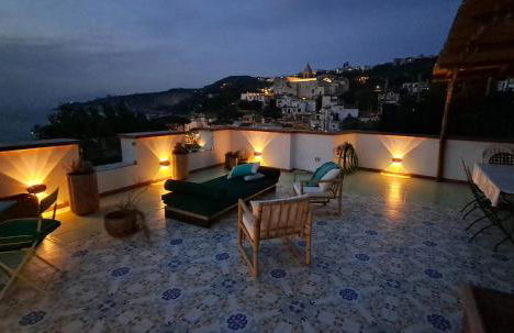Panoramic Sea-View Apartments with Terrace, Marina della Lobra - Foto 18