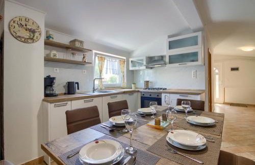 Charming villa Nera with pool and hydromassage near the beach - Foto 74