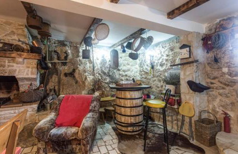 Villa Brkic with large private pool and playground - Photo 27