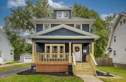 The Akron Retreat: Modern 3-Bedroom Oasis - Foto 3