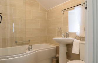 Brackendale Cottage Upperdale Peak District - Photo 7