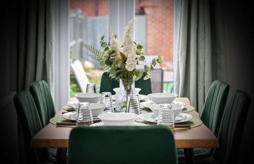 Modern 3-Bed Home, Super King Beds, Drive Parking - Foto 12