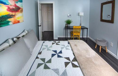 Niagara Retreat in the Heart of NWA - Foto 13