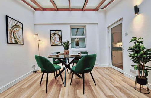 2-Bed Apartment - For Contractors & Business Travellers - Long Stays Welcome - Photo 7