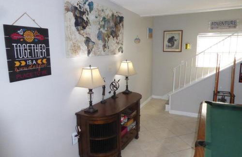 Perfecto Mundo 7, Orlando Area 6BR-2MB-3BR Indoor Pool, Ping Pong, Jacuzzi, Disney - Foto 33