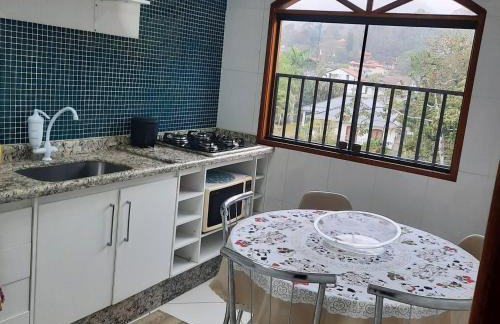 Aconchego no bairro mais charmoso da serra. - Foto 7