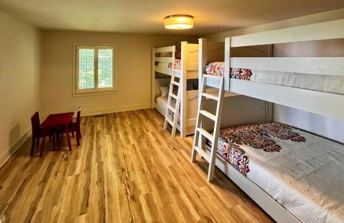 Ski and Unwind Fireside Highlands Gem with Game Room! - Foto 35