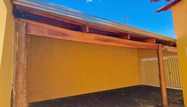 Casa 3 Quartos l 2 banheiros l 2 garagens l centro - Foto 4