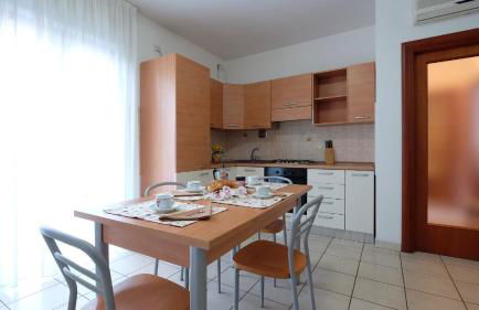 Ficus 2 Pineto Vacanza - Foto 1