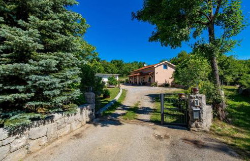 2 Bedroom Gorgeous Home In Veli Brgud - Photo 3